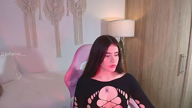 iriswest  online show from December 1, 2025, 12:00 am