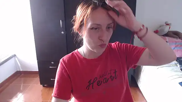 kittykalor09 online show from November 22, 2025, 5:45 pm