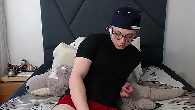 Snapshot of MathewCollin chatting on January 27, 2025, 5:58 pm MathewCollin online show from January 27, 2025, 5:58 pm