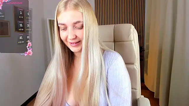 Adr1ana  online show from September 13, 2025, 2:22 am