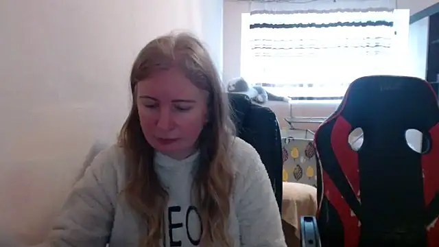 PeterAndJen online show from February 10, 2026, 8:24 am