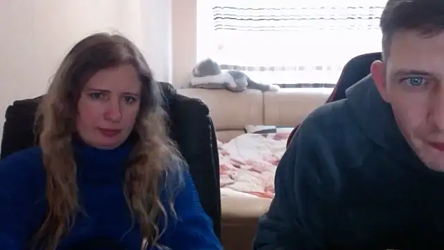 Snapshot of PeterAndJen chatting on March 13, 2025, 10:05 am PeterAndJen online show from March 13, 2025, 10:05 am