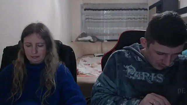 Snapshot of PeterAndJen chatting on March 17, 2025, 7:24 am PeterAndJen online show from March 17, 2025, 7:24 am