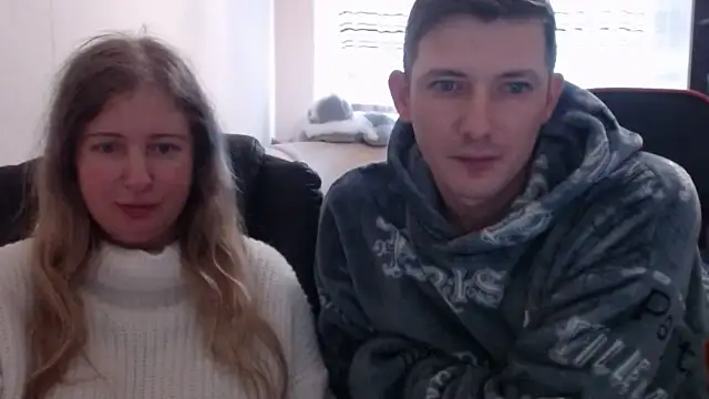 Snapshot of PeterAndJen chatting on March 22, 2025, 1:19 pm PeterAndJen online show from March 22, 2025, 1:19 pm