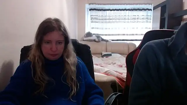 Snapshot of PeterAndJen chatting on March 15, 2025, 6:47 am PeterAndJen online show from March 15, 2025, 6:47 am