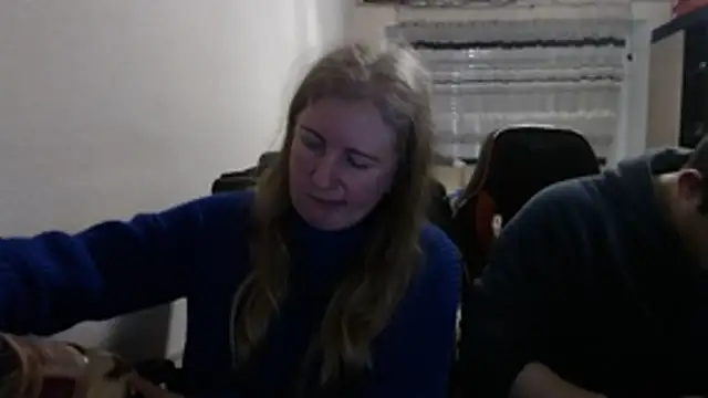 PeterAndJen online show from February 25, 2026, 7:47 pm