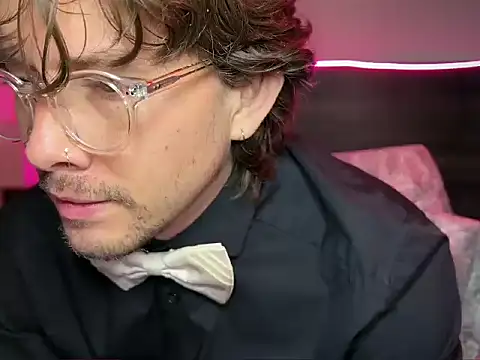 mcklister kinky feets online show from March 27, 2026, 3:57 pm