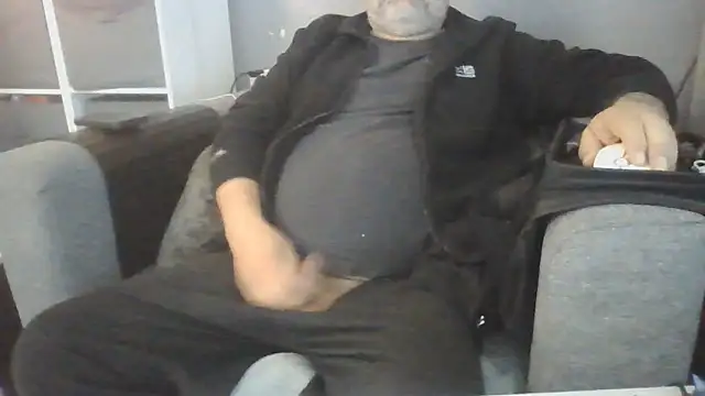 Snapshot of Naturistmale45 chatting on June 8, 2026, 8:04 am Naturistmale45 online show from June 8, 2026, 8:04 am