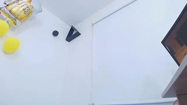 timkerbell  online show from October 7, 2025, 7:26 pm