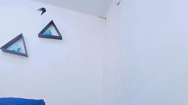 timkerbell  online show from November 27, 2025, 7:14 pm