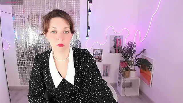 MargaretFatal online show from July 9, 2026, 5:52 am