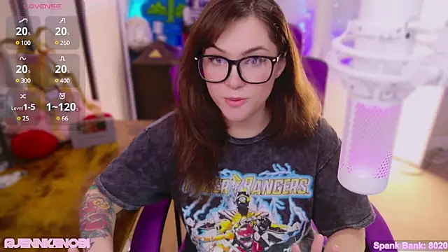 Snapshot of JennKenobi chatting on March 4, 2025, 3:59 pm JennKenobi online show from March 4, 2025, 3:59 pm