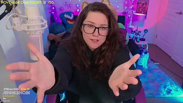 Snapshot of JennKenobi chatting on November 20, 2025, 3:34 pm JennKenobi online show from November 20, 2025, 3:34 pm