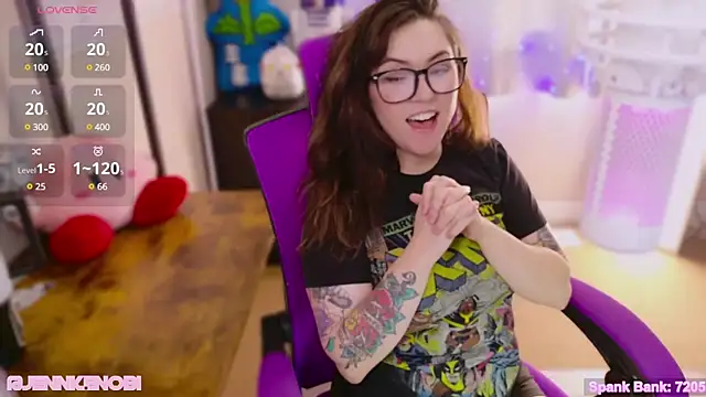 Snapshot of JennKenobi chatting on March 3, 2025, 3:32 pm JennKenobi online show from March 3, 2025, 3:32 pm