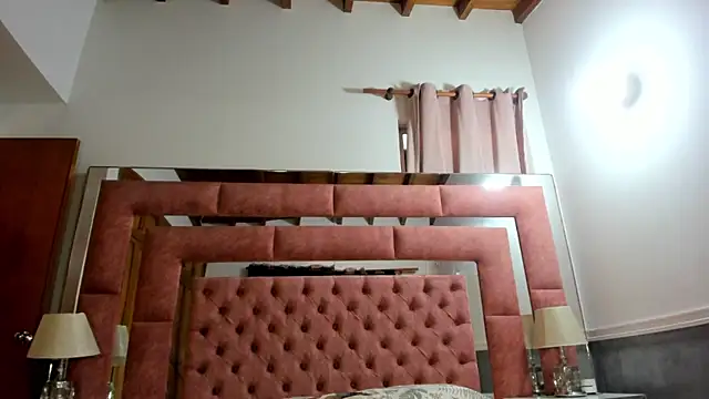 Snapshot of briana_wonder69xxx chatting on February 7, 2026, 2:36 pm briana wonder69xxx online show from February 7, 2026, 2:36 pm