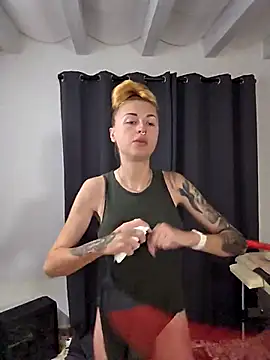 Snapshot of kylie_blck chatting on April 11, 2026, 2:30 am kylie blck online show from April 11, 2026, 2:30 am