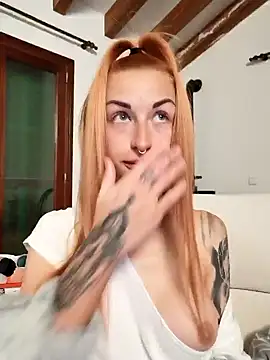 Snapshot of kylie_blck chatting on March 14, 2025, 5:05 am kylie blck online show from March 14, 2025, 5:05 am