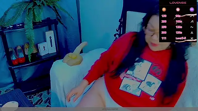 Mommy-pervert online show from July 19, 2026, 10:06 pm