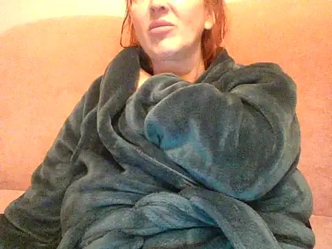 MssAngela online show from December 17, 2025, 6:57 pm