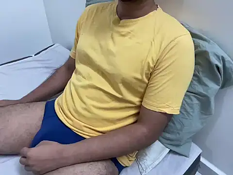 Snapshot of Arjun78877 chatting on October 17, 2025, 10:11 pm Arjun78877 online show from October 17, 2025, 10:11 pm