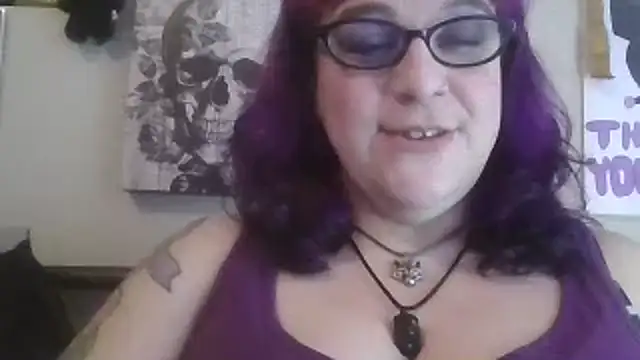 GothyBaby online show from May 7, 2026, 9:51 pm