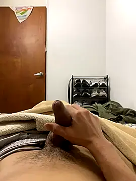 Snapshot of yequeal chatting on December 4, 2024, 3:42 am yequeal online show from December 4, 2024, 3:42 am