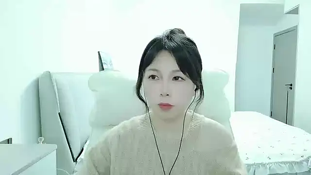 Sunset glow online show from October 25, 2025, 10:58 am