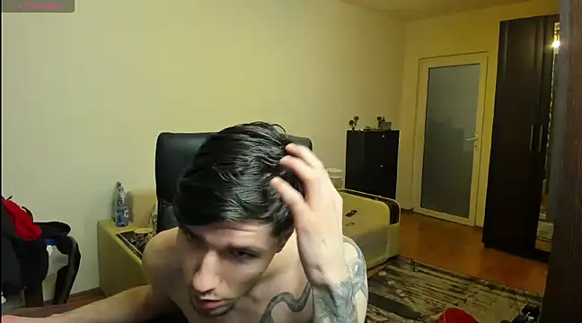 awesomejustin online show from January 19, 2025, 1:21 am