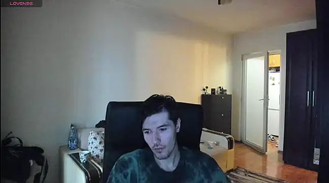 awesomejustin online show from February 3, 2025, 11:31 am