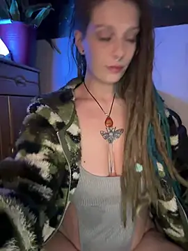 MenaDreadfull online show from January 9, 2026, 8:16 pm