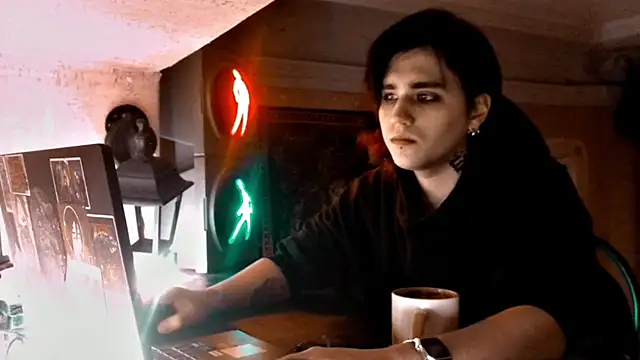 sademobeer online show from February 9, 2026, 9:57 pm