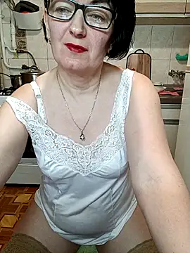 Olivia 5050 online show from March 4, 2025, 8:05 pm