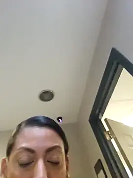 Nikkierosee online show from March 18, 2025, 2:18 am