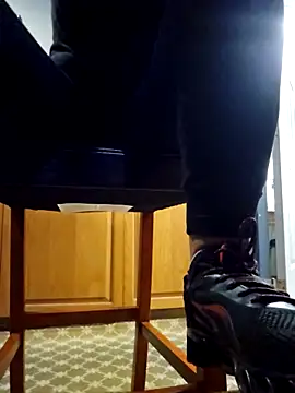 Nikkierosee online show from March 12, 2025, 5:57 am