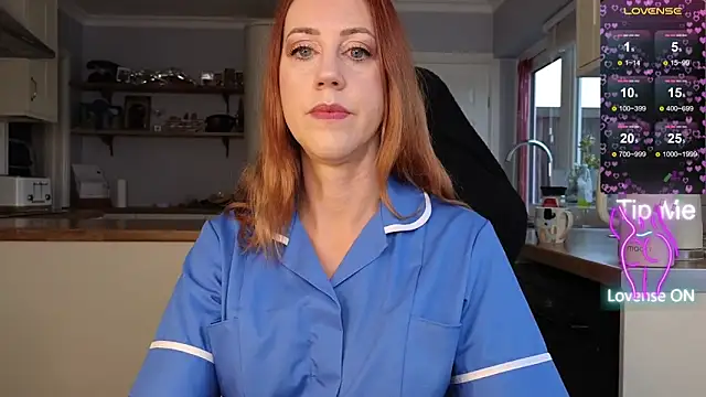 Snapshot of stripmequick chatting on December 15, 2025, 11:05 am stripmequick online show from December 15, 2025, 11:05 am