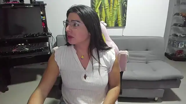 Khalifa Gold online show from March 18, 2026, 1:09 am