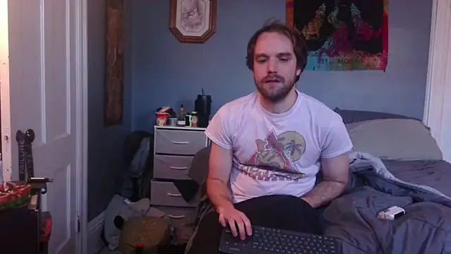 hpluvsplata online show from December 3, 2025, 1:32 pm