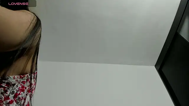 emilysex 118 online show from November 4, 2025, 12:25 am