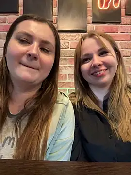 CandyShoopp online show from March 16, 2025, 5:07 pm