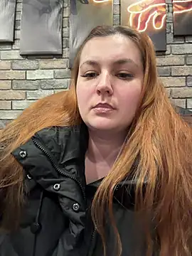 CandyShoopp online show from December 14, 2025, 7:08 pm