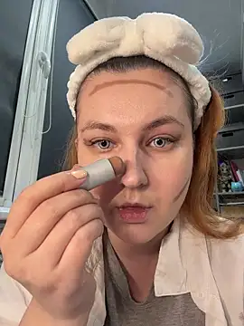 CandyShoopp online show from March 19, 2026, 6:30 pm