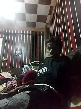 Snapshot of fadymero chatting on January 12, 2026, 5:03 am fadymero online show from January 12, 2026, 5:03 am