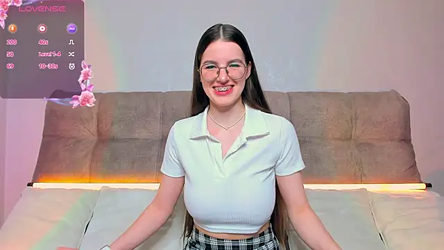 AriellaTesk online show from November 18, 2025, 2:38 am