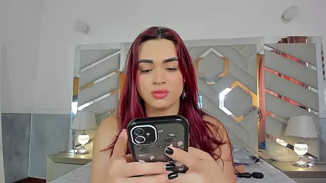 Snapshot of alexandra_fire69x chatting on February 4, 2026, 2:45 pm alexandra fire69x online show from February 4, 2026, 2:45 pm