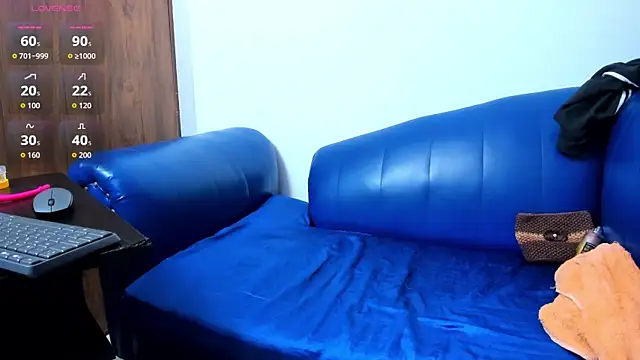 Snapshot of Mature_Skinny chatting on October 8, 2025, 12:39 pm Mature Skinny online show from October 8, 2025, 12:39 pm