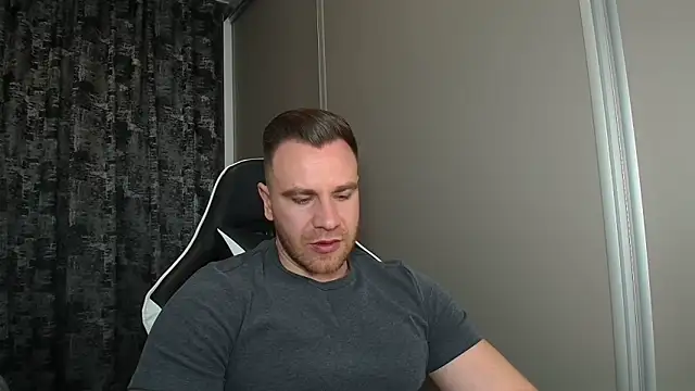 Thori92 online show from March 12, 2026, 5:50 pm