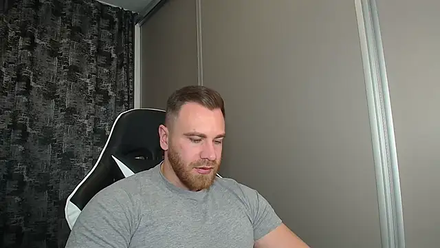 Thori92 online show from November 6, 2025, 6:56 pm