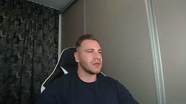 Thori92 online show from September 27, 2025, 5:41 pm