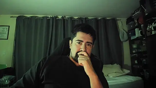 Snapshot of VonDoomdelToro chatting on October 8, 2025, 11:45 am VonDoomdelToro online show from October 8, 2025, 11:45 am