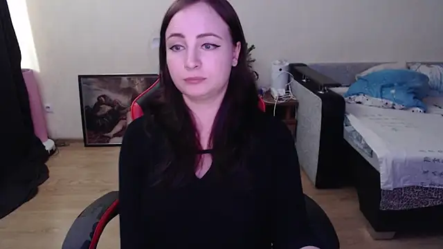 Laralianna online show from June 16, 2026, 10:15 am